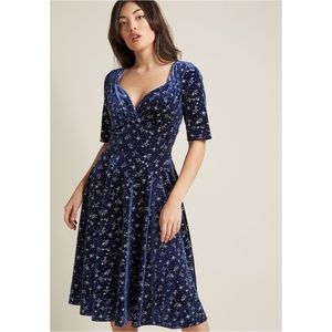 Collectif Trixie Velvet Blue Sparkle Dress 2X EUC